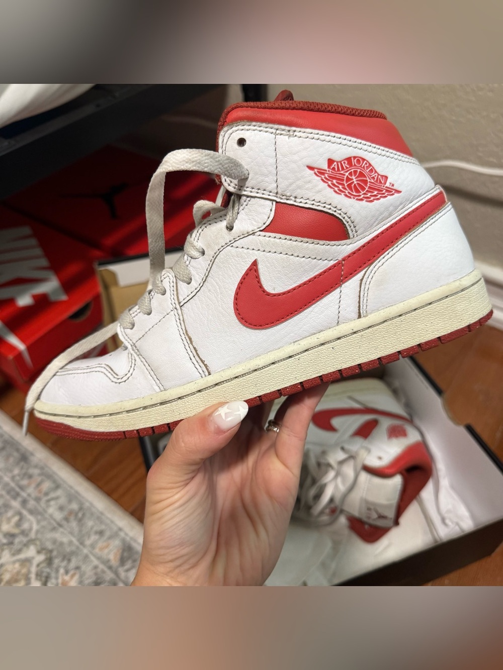 Air Jordan 1 Mid SE — FJ3458-160 white & red. Mens 8.5 / Womens 10 with box